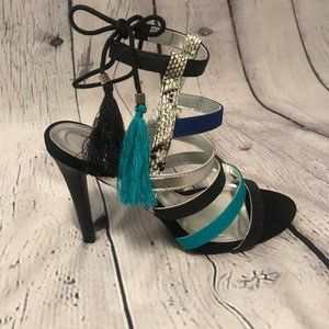 Qupid Laced, Heeled Sandals
